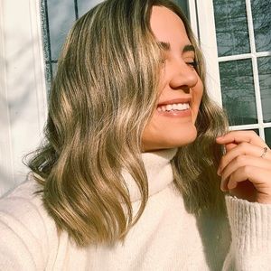 Meet your Posher, Laurie-anne
